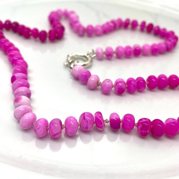Hot Pink Opals Hand Knotted Light Pink Silk With 925 Sterling Silver Clasp. 21” - Picture 5 of 11